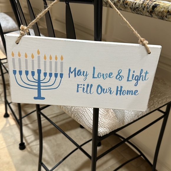 HANUKKAH DECOR NWT - Picture 2 of 3